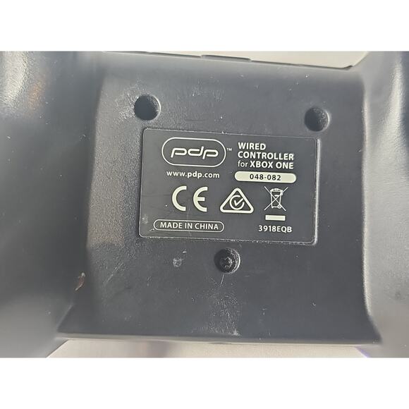 PDP Wired Controller for Xbox One 048-082 NO CORD Purple Camo - Picture 13 of 15